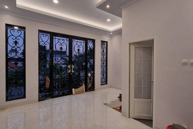 Rumah Baru Siap Huni Dalam Komplek di Kebagusan Jakarta Selatan
