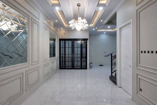Rumah 3 Lantai Baru Unfurnished SHM di Jagakarsa, Jakarta Selatan