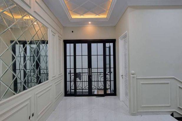Rumah 3 Lantai Baru Unfurnished SHM di Jagakarsa, Jakarta Selatan