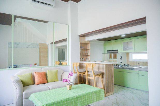 Rumah 3 Lantai Baru Unfurnished SHM di Rtm Kelapa Dua, Depok