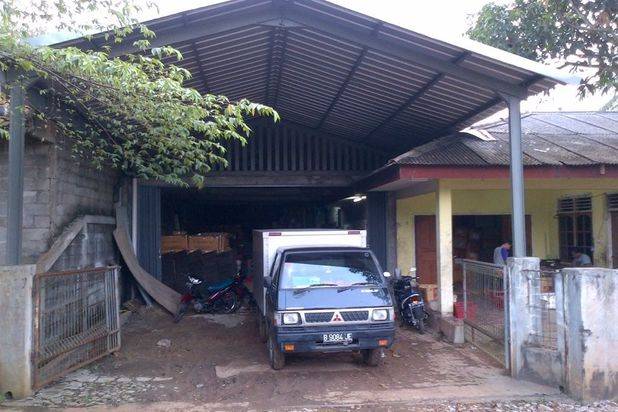 Dijual Ex Gudang Mess Karyawan di Kp Cakung, Jakarat Timur