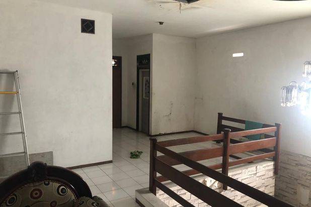 Dijual Cepat Rumah 2 Lantai di Kebon Jeruk, Jakarta Barat