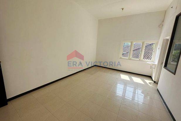 Ruko Kondisi Siap Pakai Baru Renovasi,area Strategis di Lowokwaru