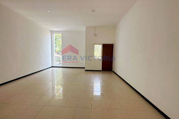 Ruko Kondisi Siap Pakai Baru Renovasi,area Strategis di Lowokwaru