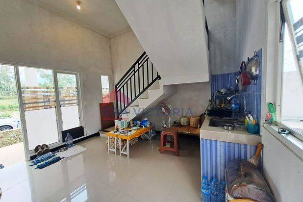 Villa 2 Lantai di Area Wisata Pujon, Coban Rondo, Petik Buah