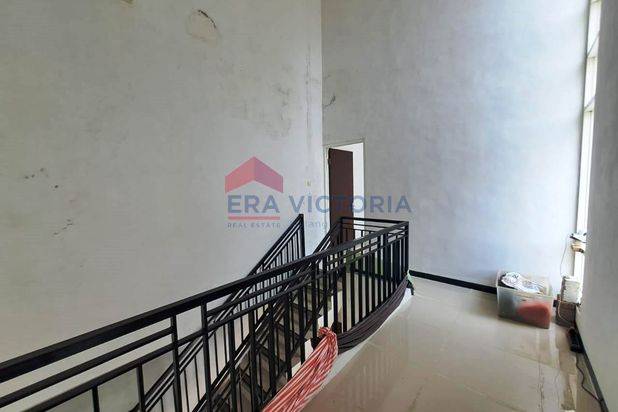 Villa 2 Lantai di Area Wisata Pujon, Coban Rondo, Petik Buah