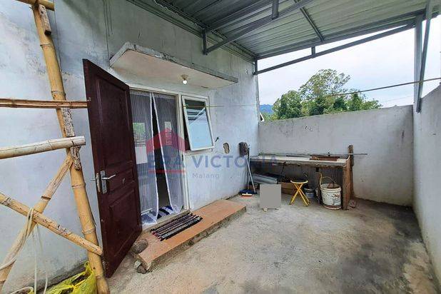 Villa 2 Lantai di Area Wisata Pujon, Coban Rondo, Petik Buah