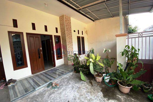 Disewakan Rumah Minimalis Kondisi Terawat Bumi Mondoroko Raya Malang