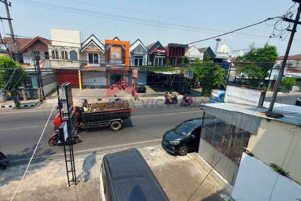 Disewakan Ruko 2 Lantai Kondisi Istimewa Siap Pakai Kawasan Ramai