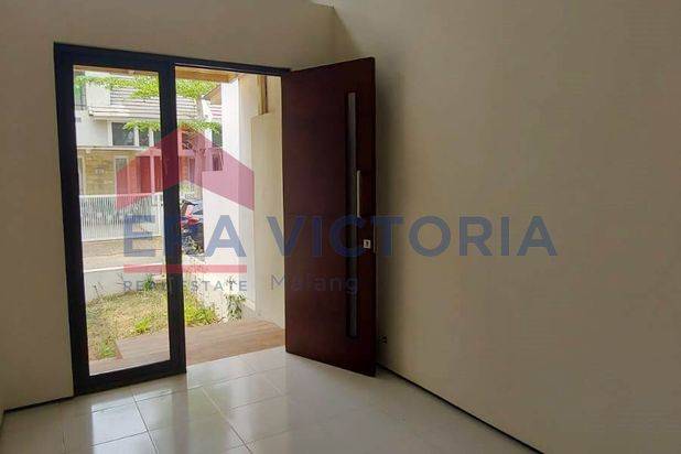 Disewakan Rumah Minimalis Cluster Brassia Hill Araya Dekat Kampus Binus