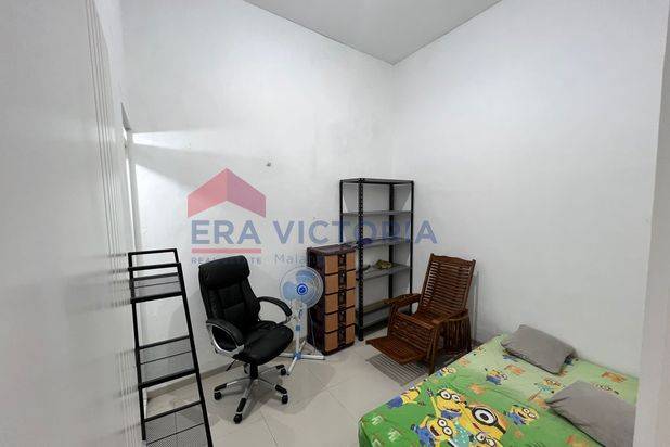 Disewakan Rumah Minimalis Golden Valley Blimbing Lahan Luas