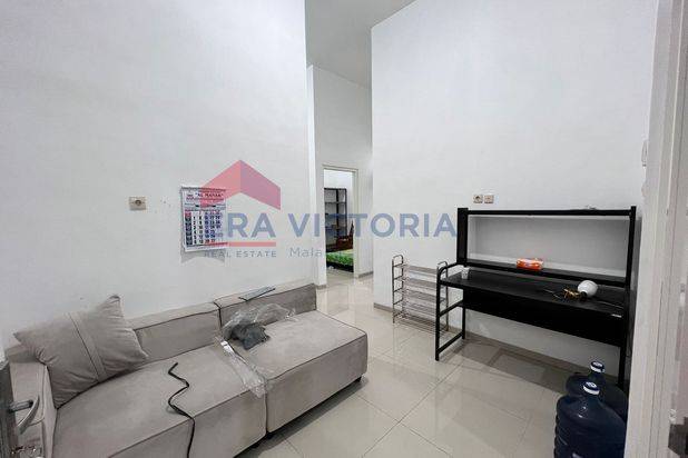 Disewakan Rumah Minimalis Golden Valley Blimbing Lahan Luas
