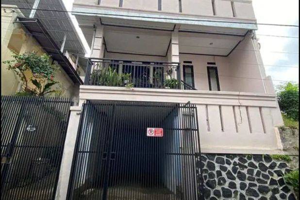 Rumah Minimalis 2 Lantai Cipageran Asri Cimahi Utara