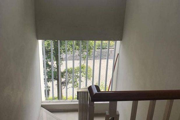 Rumah Modern Minimalis Citeureup Cimahi Utara Dekat Pemkot