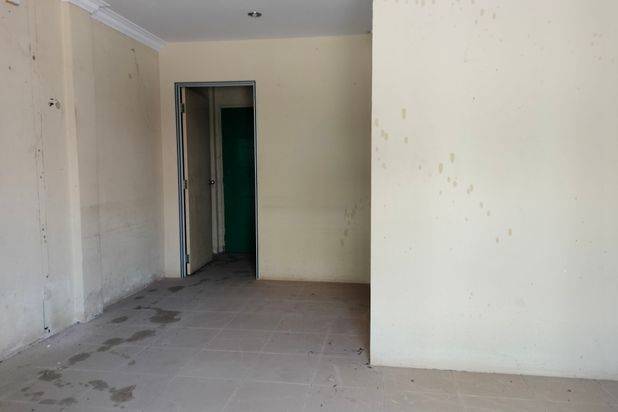 Ruko 1 lantai cocok untuk usaha bengkel /gudang di Tembesi Point