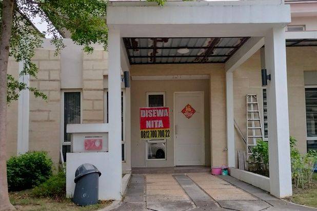 Rumah cantik minimalis siap huni di Orchard Park