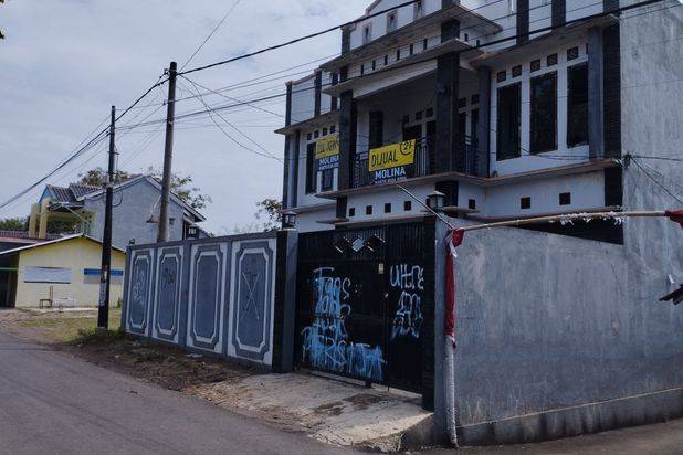 Disewakan Rumah 2 lantai Ciawi Gebang Kuningan