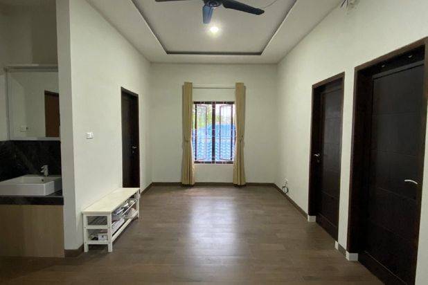 Disewakan Rumah 3 Lantai Di Pilang Setrayasa