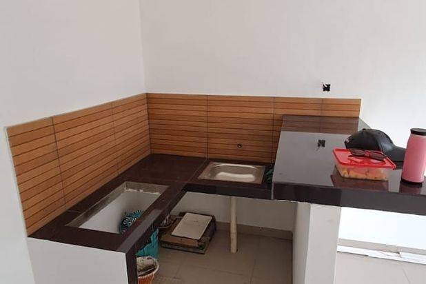 Rumah Minimalis Dengan Legalitas SHM, IMB. row jalan 6 meter