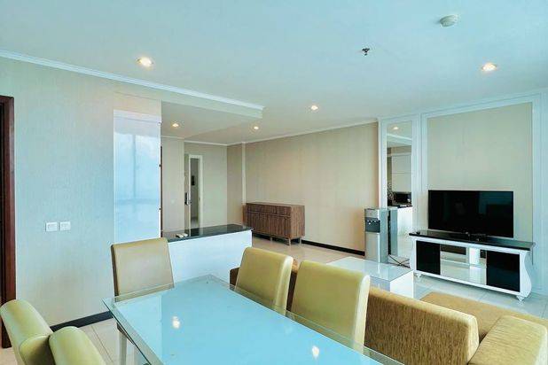 Sewa Apartemen Via Ciputra World 2 BR Lantai 35 Fully Furnished