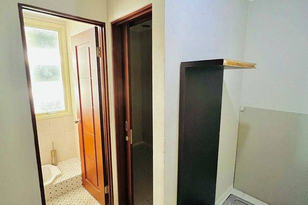 Sewa Apartemen Via Ciputra World 2 BR Lantai 35 Fully Furnished