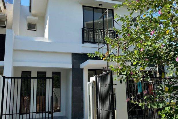 Jual Rumah Alam Galaxy 2 Lantai Minimalis Full Renov Dekat Gwalk