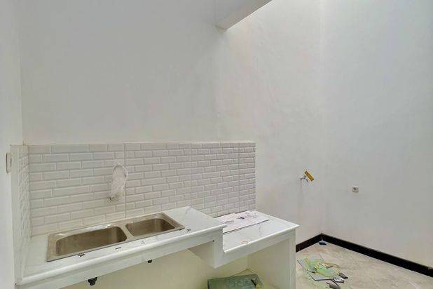 Jual Rumah Baru Minimalis Mulyosari Utara 2 Lt Full Hadap Selatan