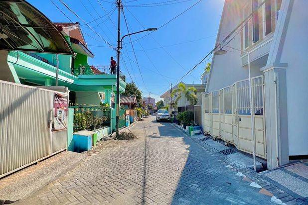 Jual Rumah Baru Minimalis Mulyosari Utara 2 Lt Full Hadap Selatan