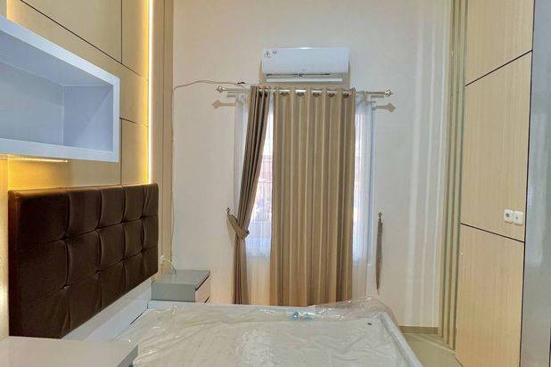 Jual Rumah Sukolilo Dian Regency 1 Full Renov 1,5 Lt Semi Furnish