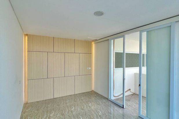 Jual Rumah Sukolilo Dian Regency 1 Full Renov 1,5 Lt Semi Furnish