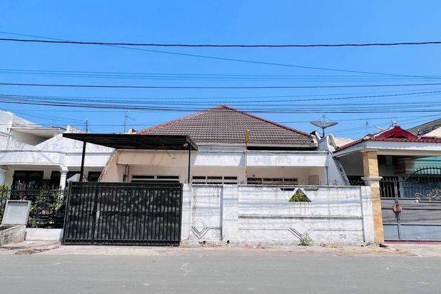 Jual Rumah Siap Huni Babatan Pantai 1 Lantai Lebar 10 Hadap Utara