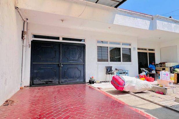 Jual Rumah Siap Huni Babatan Pantai 1 Lantai Lebar 10 Hadap Utara