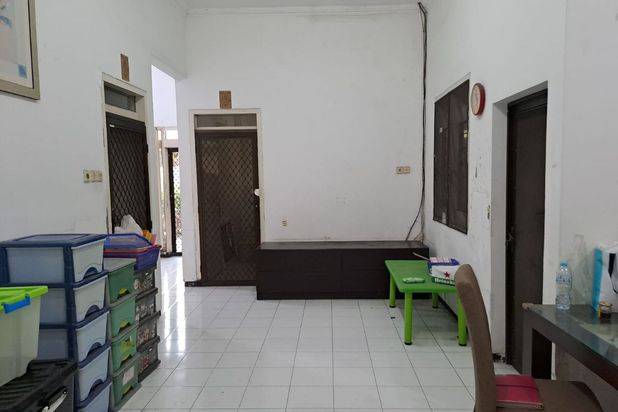 Jual Rumah Siap Huni Babatan Pantai 1 Lantai Lebar 10 Hadap Utara