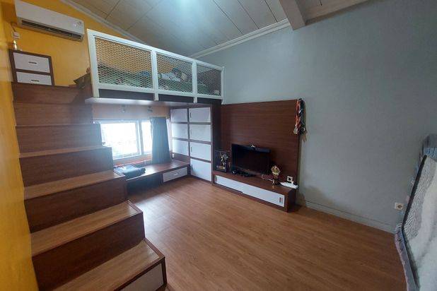 Dijual Rumah di Arcamanik Bandung Timur. Jalan Depan Rumah Lebar