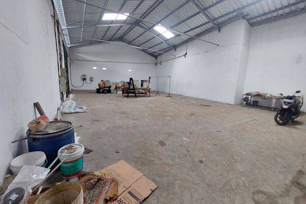 Dijual/Disewakan Gudang dan Rumah di Mainroad Cibaduyut Dekat M Square