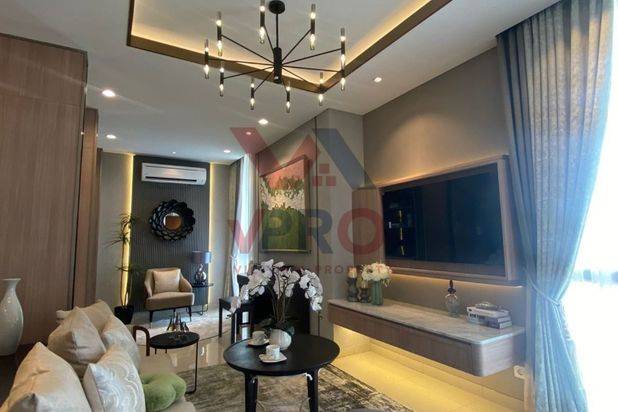 Dijual Rumah 3 Lantai New Cluster Viola Residence Type 8, Summarecon Crown Gading, Bekasi, Jawa Barat