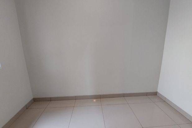 Dijual Rumah 3 Lantai New Cluster Viola Residence Type 5 Harga Mulai 1m an, Summarecon Crown Gading, Bekasi, Jawa Barat