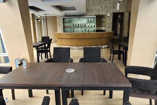 Disewakan Murah Town House Premium The Kew Residence Include 8 Ac, Kelapa Gading 028