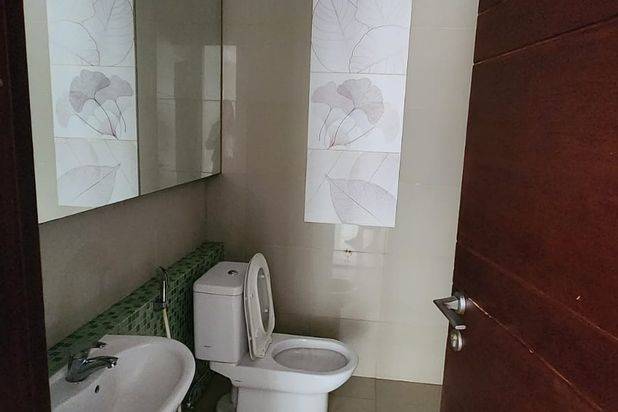 Disewakan Murah Town House Premium The Kew Residence Include 8 Ac, Kelapa Gading 028