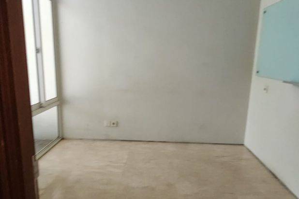 Disewakan Murah Town House Premium The Kew Residence Include 8 Ac, Kelapa Gading 028