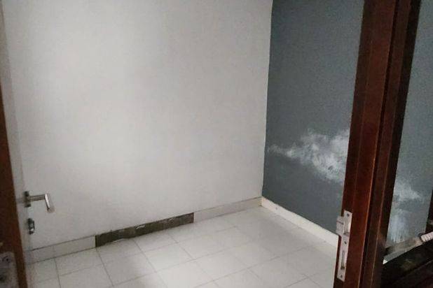 Disewakan Murah Town House Premium The Kew Residence Include 8 Ac, Kelapa Gading 028
