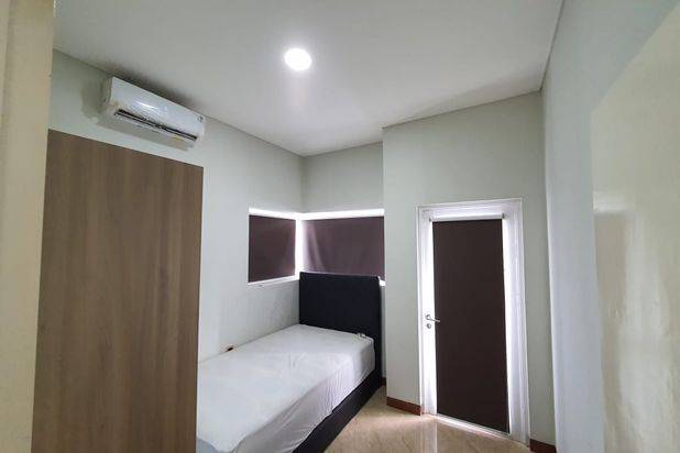 Dijual Harga Murah Cluster Zebrina Furnish Hadap Selatan, Jakarta Garden City, Cakung 006