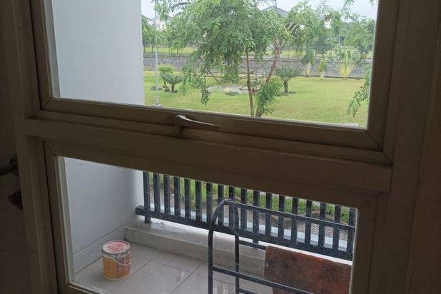 Dijual Cepat Ruko Vasana 2 Lantai Lebar 6x14 Cocok Untuk Membuka Usaha, Harapan Indah 012 Co 030