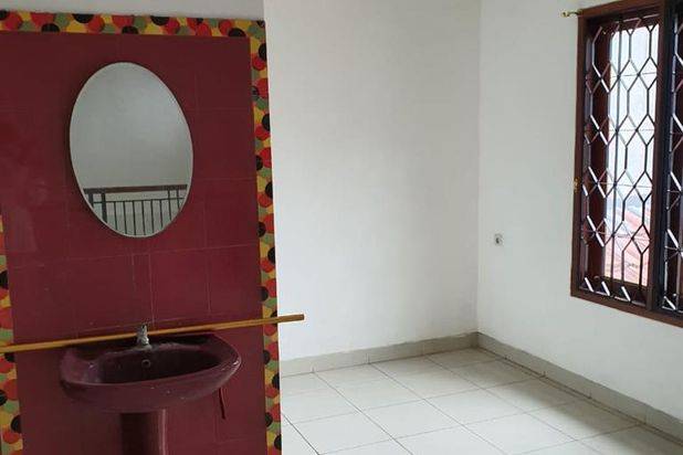 Disewakan Cepat Rumah Siap Huni 2 Lantai di Gading Griya Lestari, Kelapa Gading 013