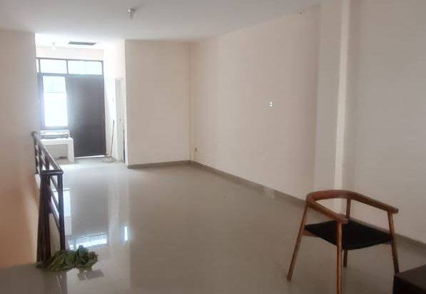 Dijual Cepat Ruko Taman Modern 2 Lantai Hadap Utara Lokasinya Strategis, Cakung 029