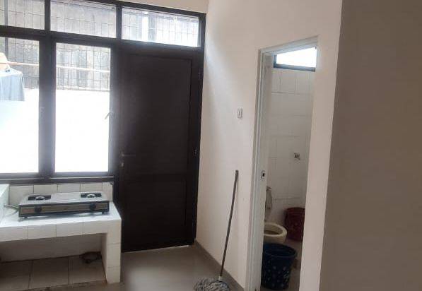 Dijual Cepat Ruko Taman Modern 2 Lantai Hadap Utara Lokasinya Strategis, Cakung 029