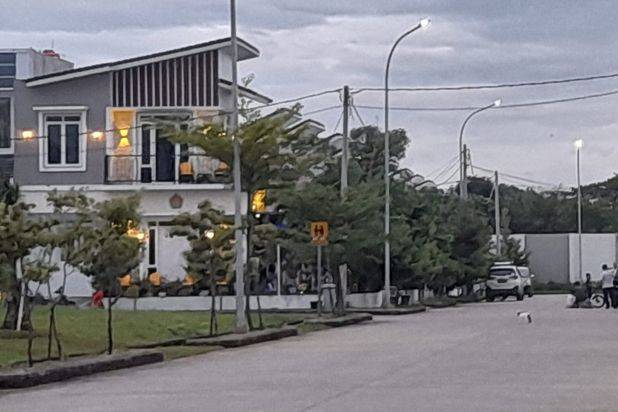 Dijual Cepat Cluster Victoria Residences Hook Tipe Novara Ada Kanopi, Tarumajaya 038