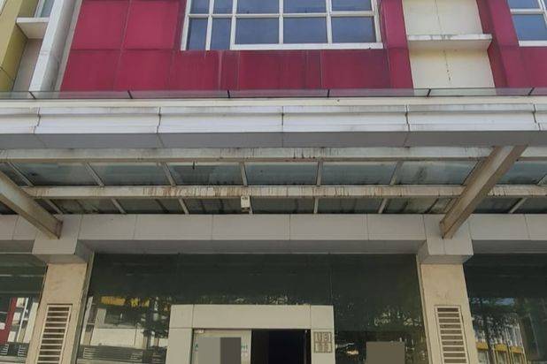 Dijual Cepat Ruko Emerald 3 Lantai Lebar 6x17 Siap Pakai Lokasinya Strategis, Bekasi 029