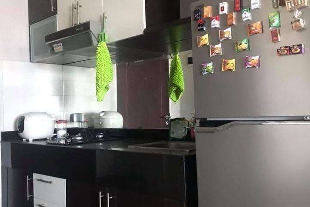 1 BR Ada Ruang Tamu Apartemen Metropolis Furnish Dekat Ubaya