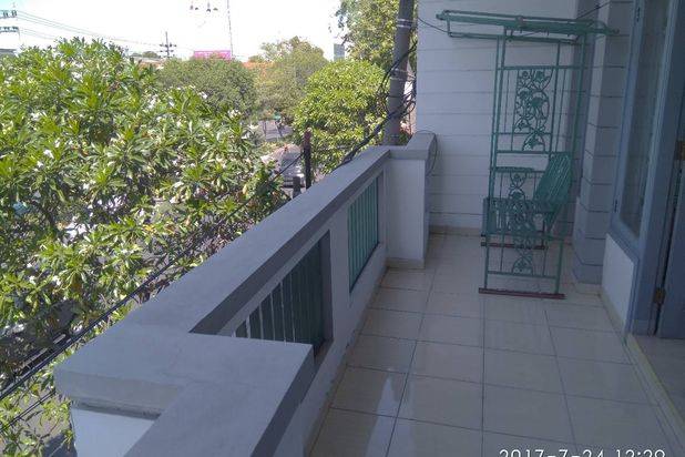 Dijual Ruko Raya Dharmawangsa Gubeng Surabaya Ron.a1256